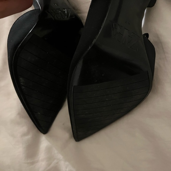 Pointy heel in good condition - Picture 3 of 10